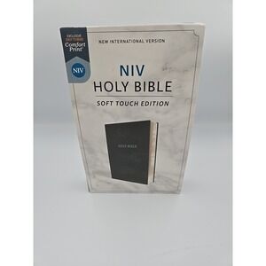 Holy Bible New International Version Black Leathersoft 7.5‎ Font Size Soft Touch